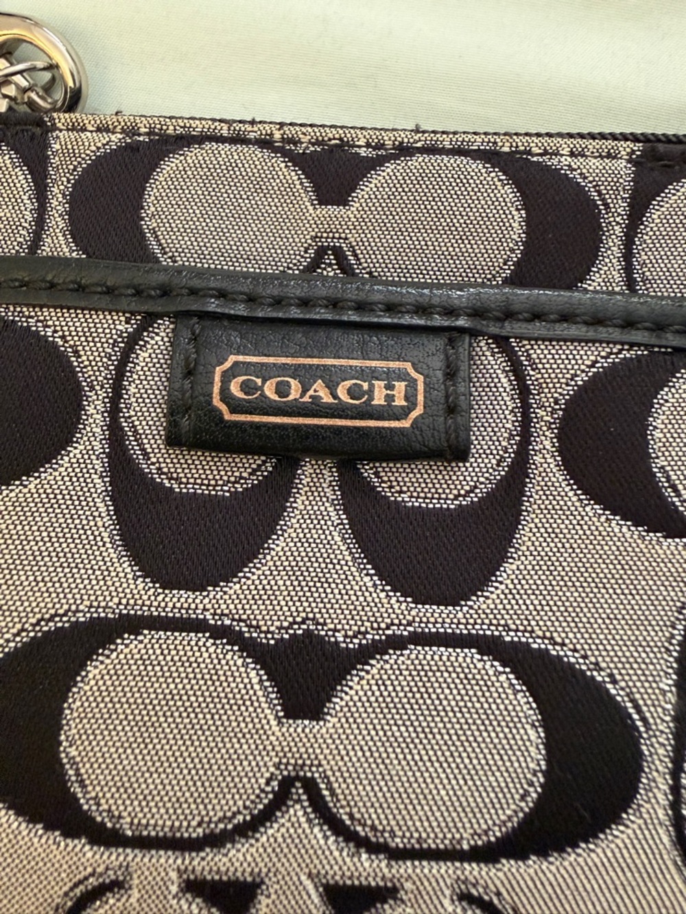 Coach Signature Logo Small Clutch /Wristlet - Picture 2 of 6